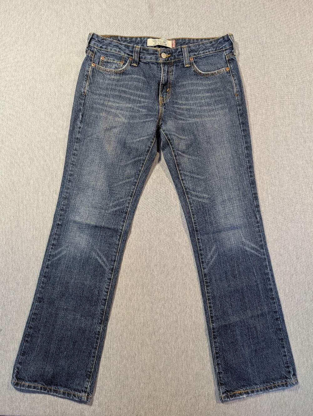 Levi's Low Rise Bootcut Jeans Women's 10M Blue Whiskering